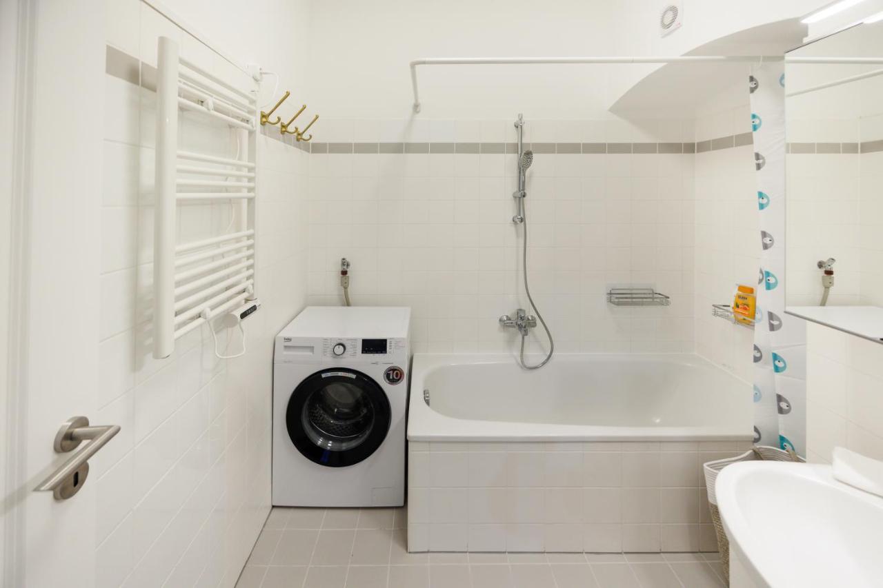 Deluxe Brigitternauer New Apartment เวียนนา ภายนอก รูปภาพ